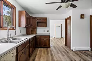 400 Prospect St, La Crosse, WI 54603 - Photo 11
