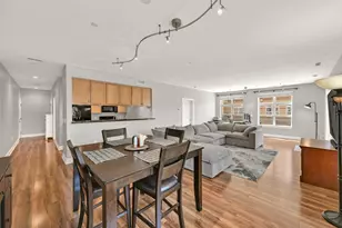 1915 N Water St, Milwaukee, WI 53202 - Photo 7
