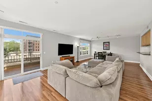 1915 N Water St, Milwaukee, WI 53202 - Photo 13