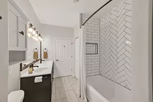 1915 N Water St, Milwaukee, WI 53202 - Photo 25