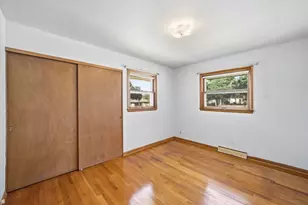 3201 S 98th St, Milwaukee, WI 53227 - Photo 13