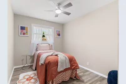 8750 W Hustis St, Milwaukee, WI 53224 - Photo 17