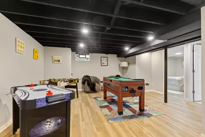 8750 W Hustis St, Milwaukee, WI 53224 - Photo 23