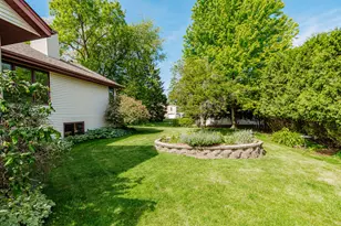 N26W27080 Prospect Ave, Pewaukee, WI 53072 - Photo 13