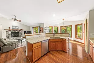 N26W27080 Prospect Ave, Pewaukee, WI 53072 - Photo 19