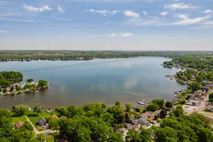 N26W27080 Prospect Ave, Pewaukee, WI 53072 - Photo 47