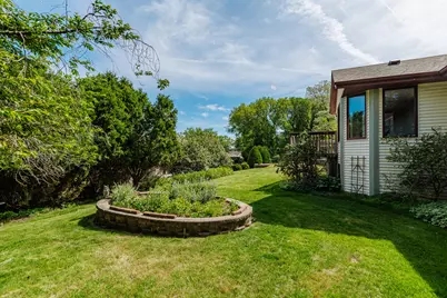 N26W27080  Prospect Ave, Pewaukee, WI 53072 - Photo 11