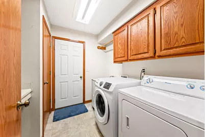 N26W27080  Prospect Ave, Pewaukee, WI 53072 - Photo 25