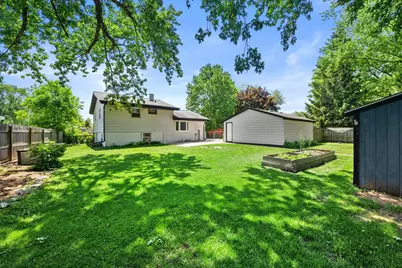 2510  Bittersweet Ct, Racine, WI 53402 - Photo 23