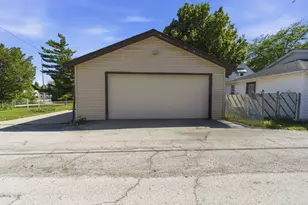 9218 Durand Ave, Sturtevant, WI 53177 - Photo 23