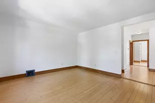 2919 S Lenox St, Milwaukee, WI 53207 - Photo 13
