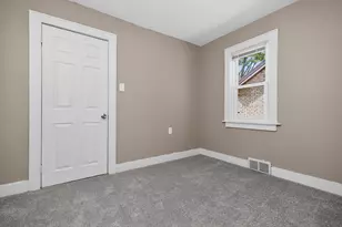 4965 N 55th St, Milwaukee, WI 53218 - Photo 7
