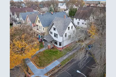 3249 W McKinley Blvd, Milwaukee, WI 53208 - Photo 1