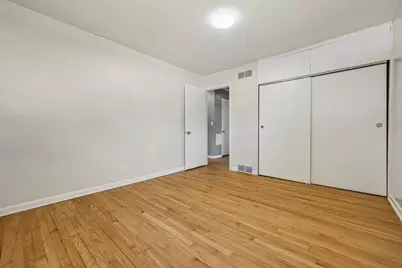5125 N 81st St, Milwaukee, WI 53218 - Photo 13