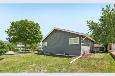 5125 N 81st St, Milwaukee, WI 53218 - Photo 29