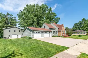 409 Coe St, Cashton, WI 54619 - Photo 1