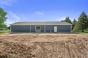 6910 Shady Lane Rd, Newburg, WI 53090 - Photo 23
