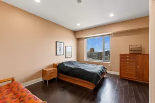 923 E Kilbourn Ave, Milwaukee, WI 53202 - Photo 43