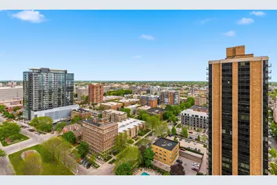 923 E Kilbourn Ave #2103, Milwaukee, WI 53202 - Photo 53