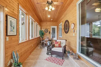 S30W27725  Creekside Ct, Waukesha, WI 53188 - Photo 17
