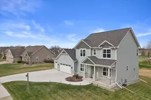 1316 Orchard View Ln, Mukwonago, WI 53149 - Photo 3