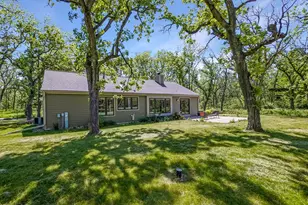 W347S7567 Sprague Rd, Eagle, WI 53119 - Photo 5