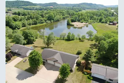 103  Sand Lake Ct #105, Stoddard, WI 54658 - Photo 3