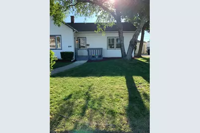 2040  Jay Eye See Ave, Racine, WI 53403 - Photo 3