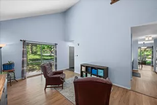 8606 N Servite Dr, Milwaukee, WI 53223 - Photo 5