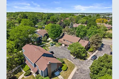 8606 N Servite Dr, Milwaukee, WI 53223 - Photo 25