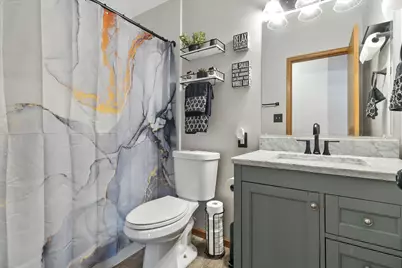 3319 S 86 St, Milwaukee, WI 53227 - Photo 13