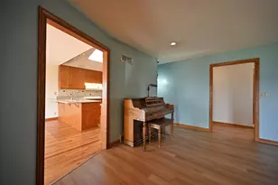 202 Lac La Belle Dr, Lac La Belle, WI 53066 - Photo 9