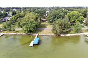 202 Lac La Belle Dr, Lac La Belle, WI 53066 - Photo 25