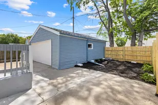 2451 N 58th St, Milwaukee, WI 53210 - Photo 27