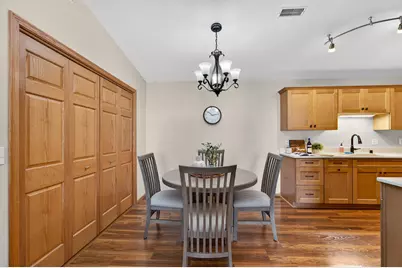 855  Lannon Ter #1502, Racine, WI 53406 - Photo 5