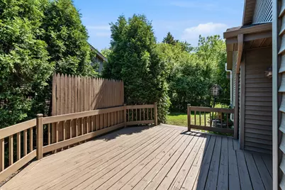 N81W13163  Country Terrace Ln, Menomonee Falls, WI 53051 - Photo 27
