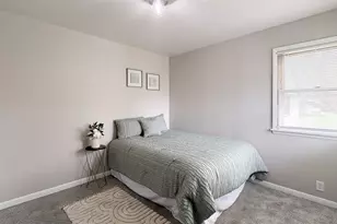 5879 N 29th St, Milwaukee, WI 53209 - Photo 11