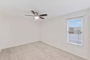 208 E Reservoir Ave, Milwaukee, WI 53212 - Photo 21