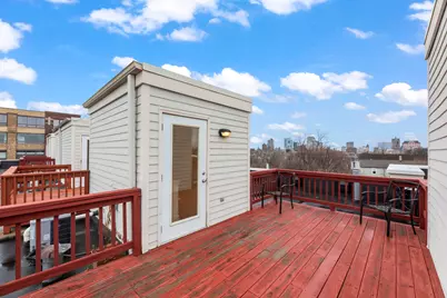 208 E Reservoir Ave, Milwaukee, WI 53212 - Photo 31