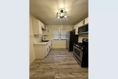 3158 N 39th St #3160, Milwaukee, WI 53216 - Photo 3