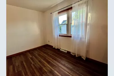 4480 W Terry Ave, Brown Deer, WI 53223 - Photo 25