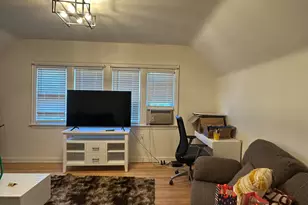 121 W Keefe Ave, Milwaukee, WI 53212 - Photo 25