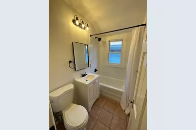121 W Keefe Ave #121A, Milwaukee, WI 53212 - Photo 15