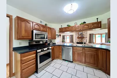 1909 S Britton Rd, Racine, WI 53139 - Photo 13