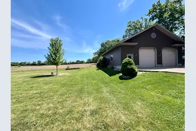 1909 S Britton Rd, Racine, WI 53139 - Photo 55