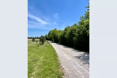 1909 S Britton Rd, Racine, WI 53139 - Photo 73
