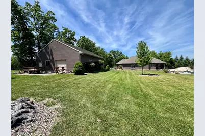 1909 S Britton Rd, Racine, WI 53139 - Photo 63