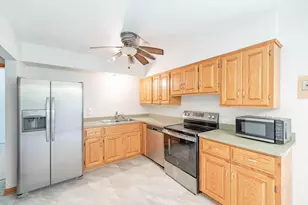 8507 N 64th St, Brown Deer, WI 53223 - Photo 5