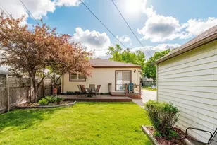 187 N 91st St, Milwaukee, WI 53226 - Photo 19