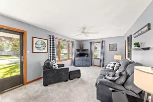 187 N 91st St, Milwaukee, WI 53226 - Photo 3